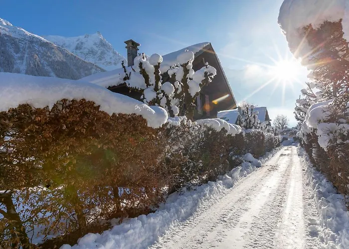 Clos 66 בקתה שאמוני